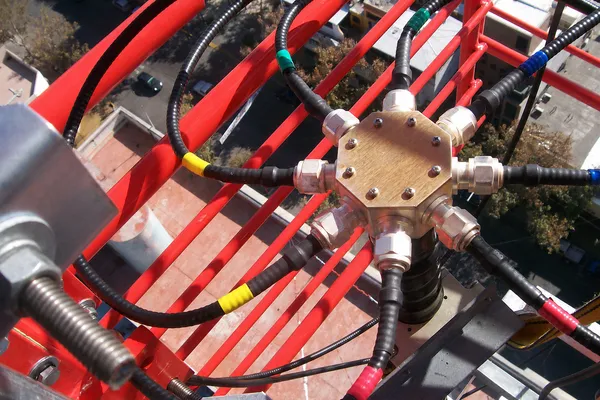 Combinador de radiofrecuencia